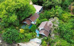 Hidden Lake Cottages Sigiriya